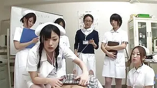 JAV看護師によるCFNM手コキフェラチオ実演
